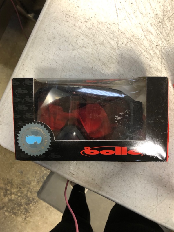 Photo 2 of Bolle Schuss Shiny Gun Googles, Black Vermillion, One Size
