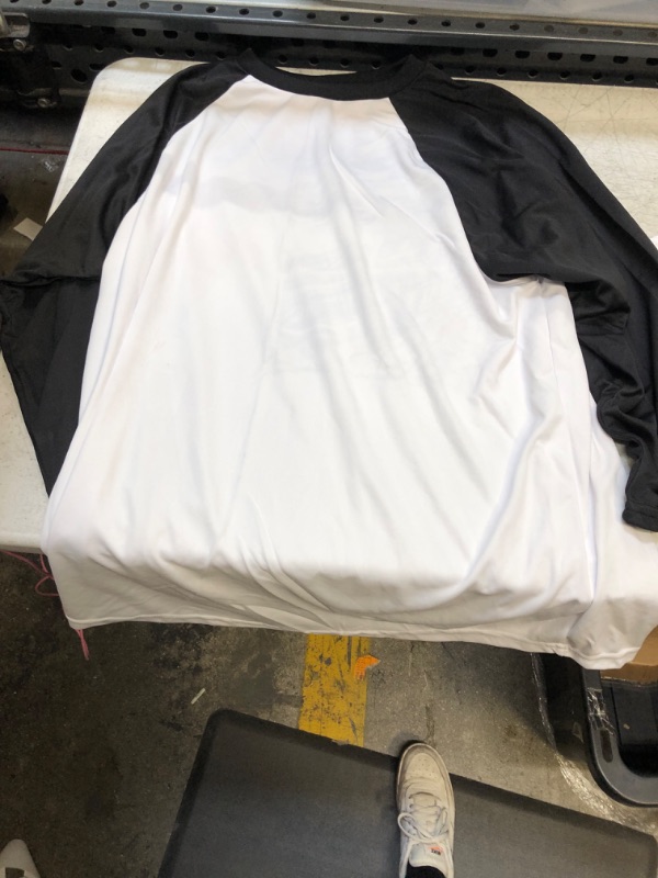 Photo 2 of CHAMPRO Men's Three-Quarter Raglan Sleeve Lightweight Polyester Baseball Shirt with Mesh Side Inserts
XL