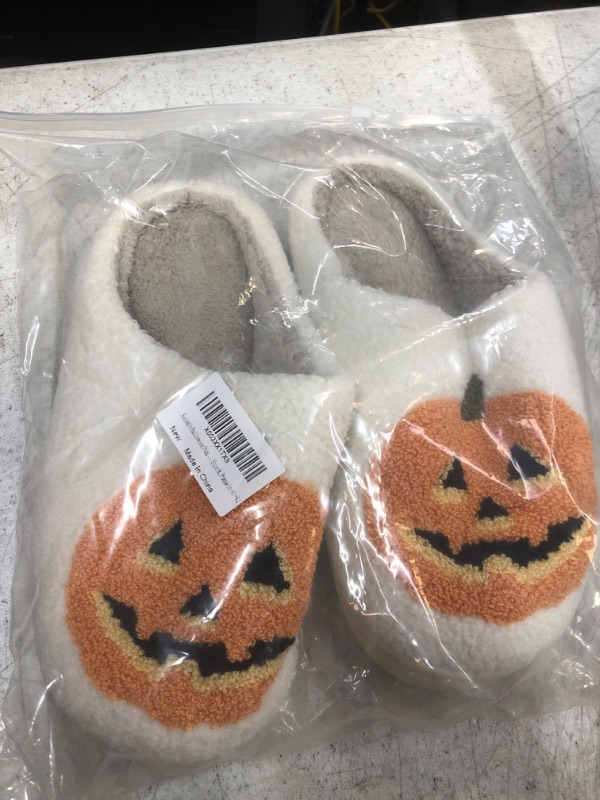 Photo 2 of Christmas Greench Reindeer Slippers Pumpkin Slippers For Women Men,Cute Comfy Bedroom Slippers,Fall Home Slippers House Slippers,Ladies Fuzzy Slippers,indoor Memory Foam Slippers For Womens Mens 7.5-8.5 Women/6.5-7.5 Men 4-pumpkin