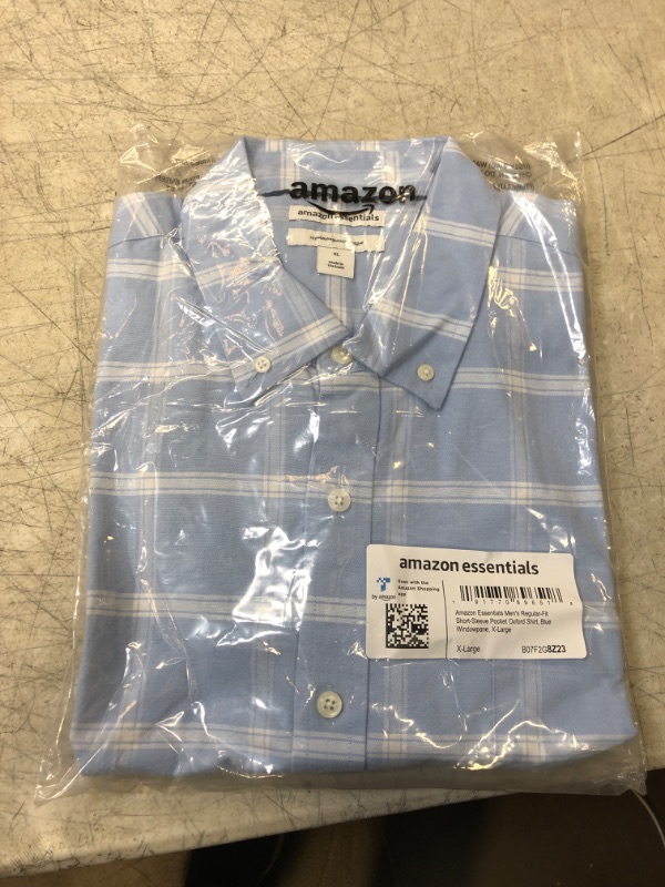 Photo 2 of Amazon Essentials Men's Regular-Fit Short-Sleeve Pocket Oxford Shirt X-Large Blue Windowpane