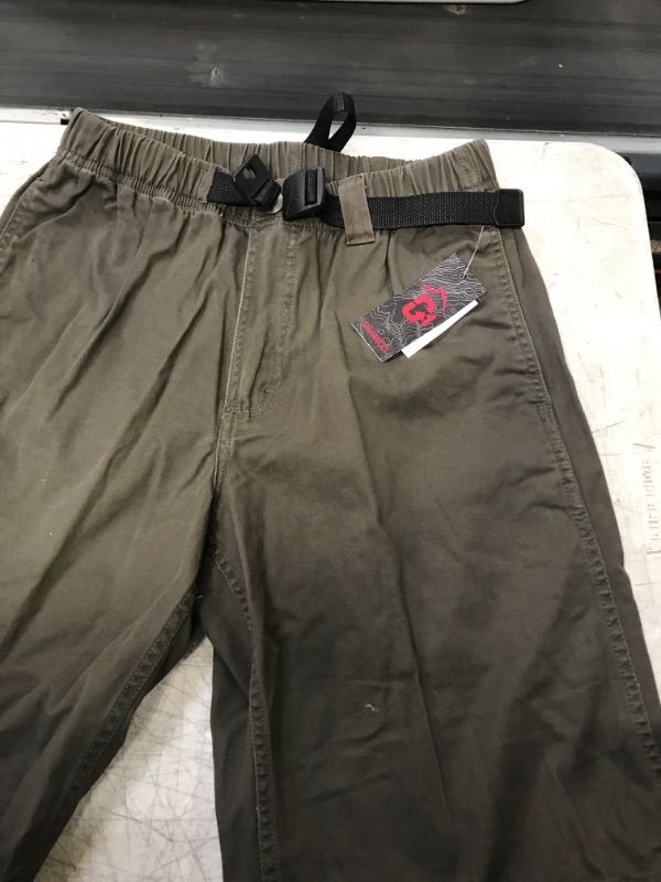 Photo 2 of MENS CARGO SHORTS
SIZE MEDIUM 