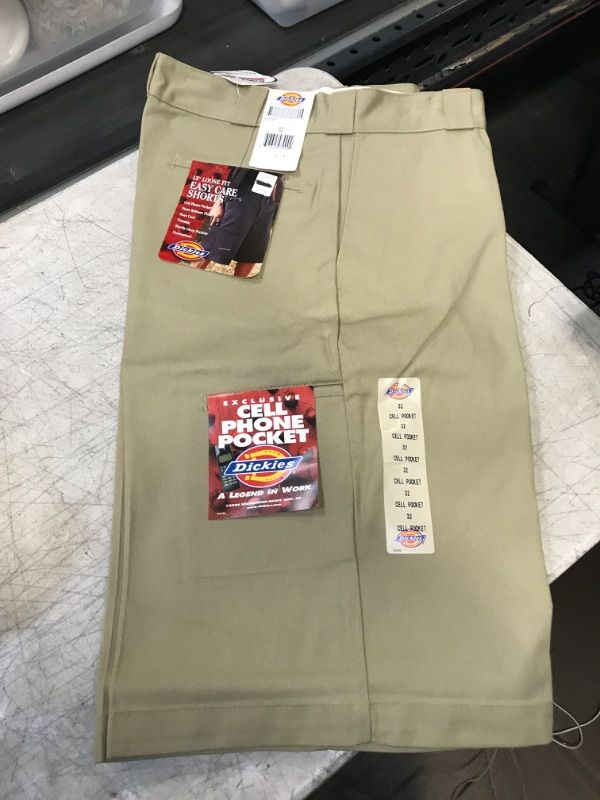 Photo 2 of Dickies Men's 13 Inch Loose Fit Multi-Pocket Work Short 32 Khaki