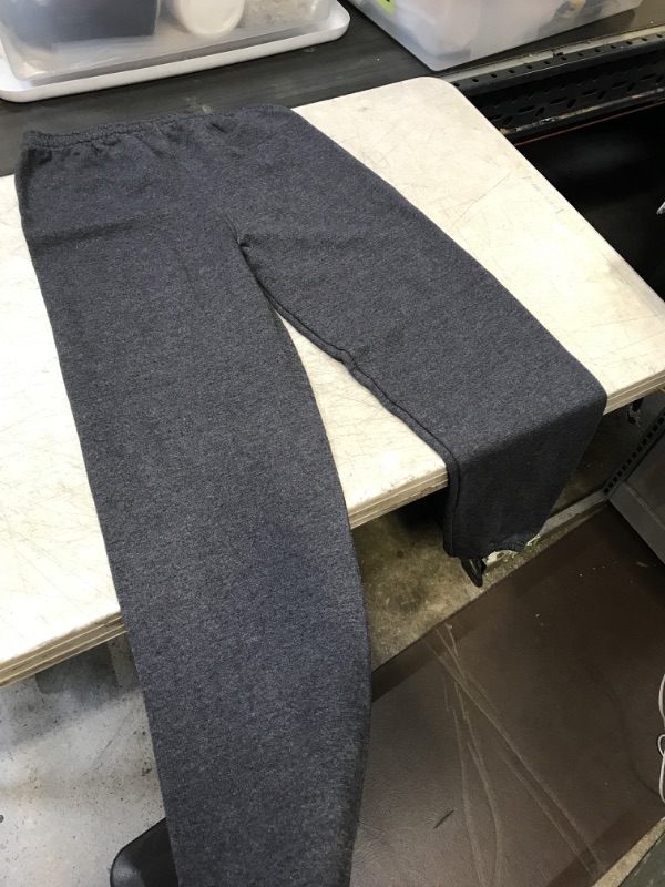 Photo 1 of FILA WOMENS YOGA PANTS
SIZE SMALL  