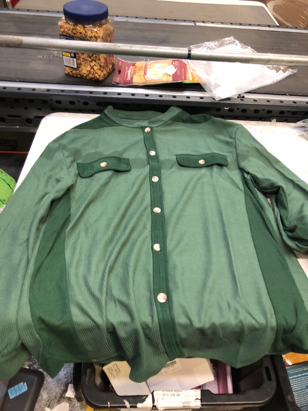 Photo 1 of GREEN  LONG SLEEVE TOP ( LARGE) 