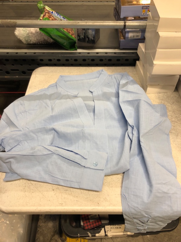 Photo 1 of LIGHT BLUE DRESS SHIRT (SIZE:MED) 