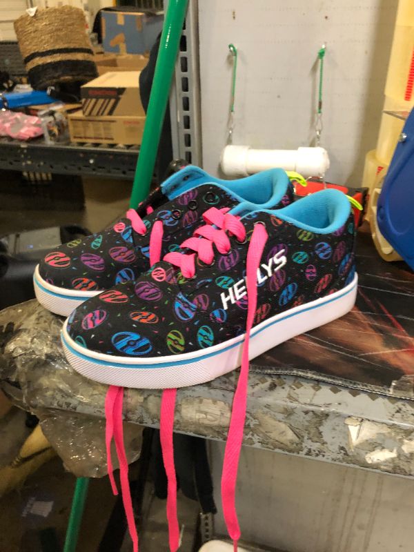 Photo 1 of BLACK BLUE PINK HEELYS - YTH5