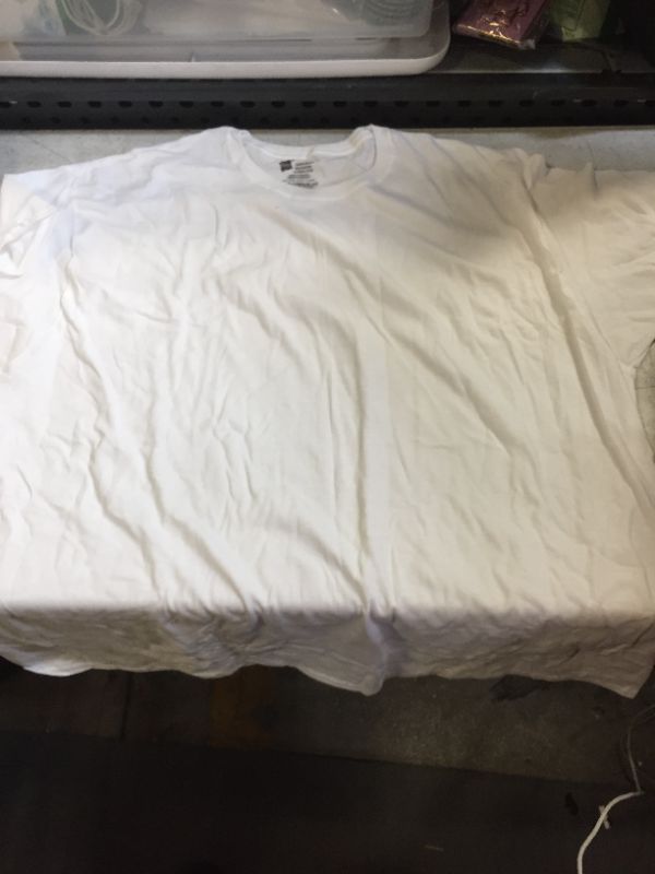 Photo 1 of HANES MEN'S WHITE T-SHIRT SIZE 3 XL 