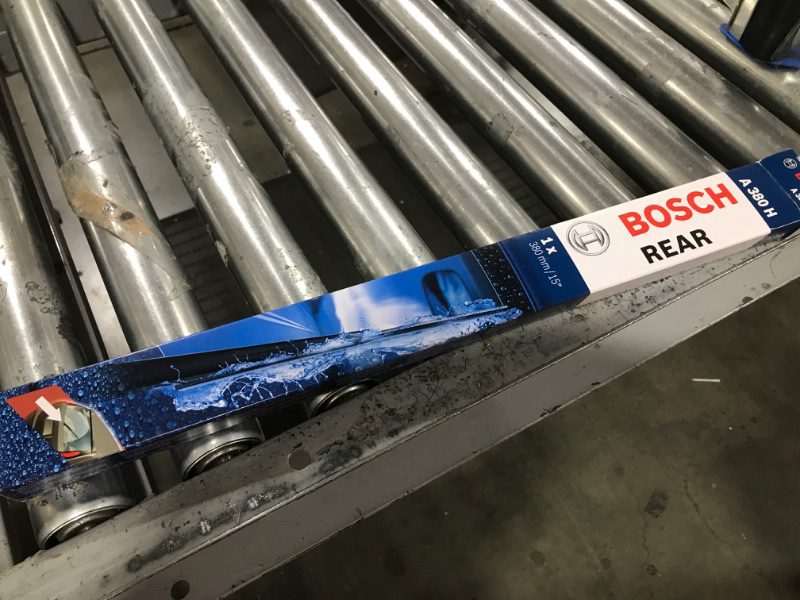 Photo 2 of BOSCH A380H AeroTwin Rear Wiper Blade; 15" - Single A380H (15")