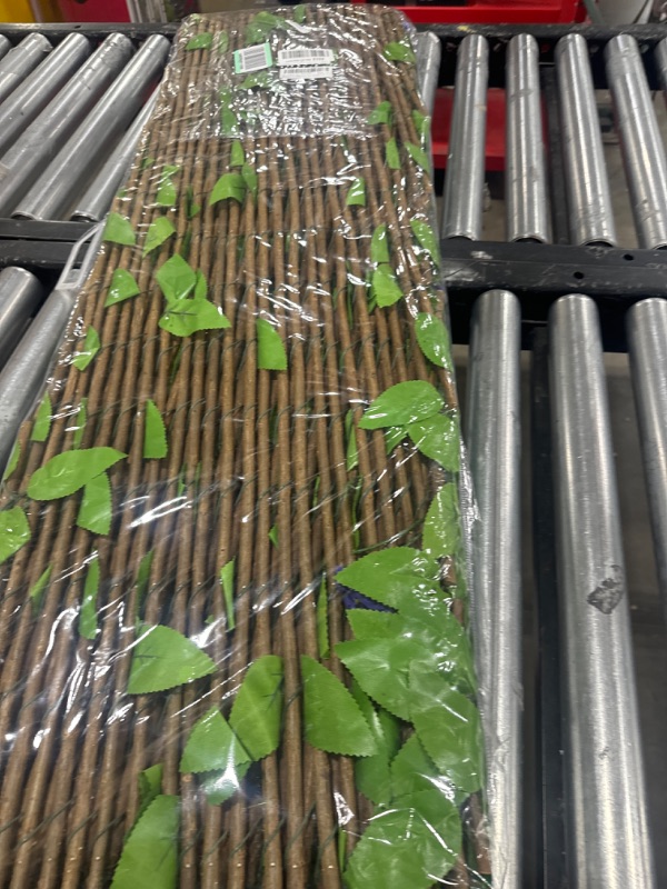 Photo 1 of DOEWORKS Expandable Fence Privacy Screen for Balcony Patio Outdoor, 1PC Faux Ivy Fencing Panel for Backdrop Garden Backyard Home Decorations 20*48 Inch * 1 PC Blue