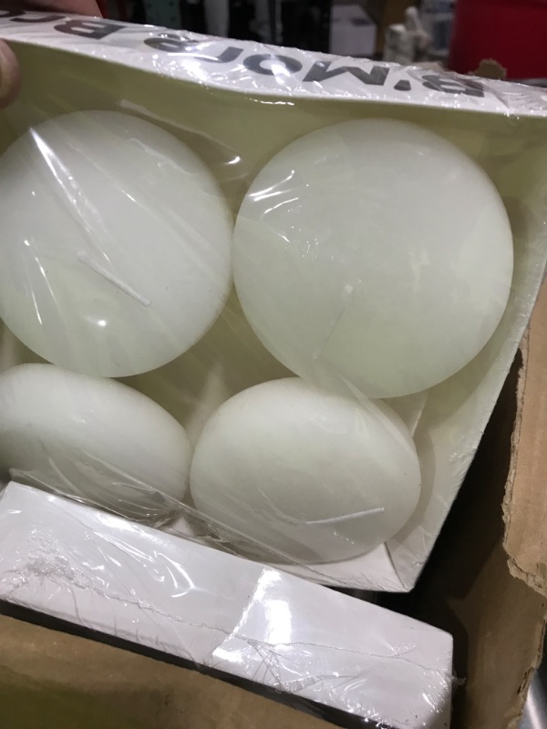 Photo 2 of 102 Pack 8-9 Hour 3" White Floating Candles for Wedding, Unscented Dripless Wax Candles, Smokeless Candle, Perfect for Cylinder Vases, Centerpieces at Wedding, Pools, and Home