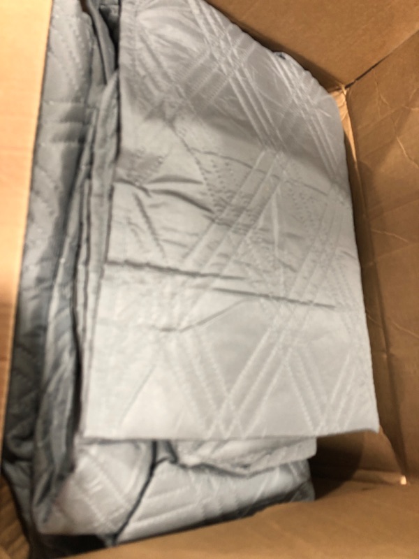 Photo 2 of  Quilt Set Queen Size Grey, Classic Geometric Diamond Stitched Pattern, Microfiber Ultra Soft Lightweight Bedspread Coverlet for All Season, 3 Piece Includes 1 Quilt and 2 Shams

