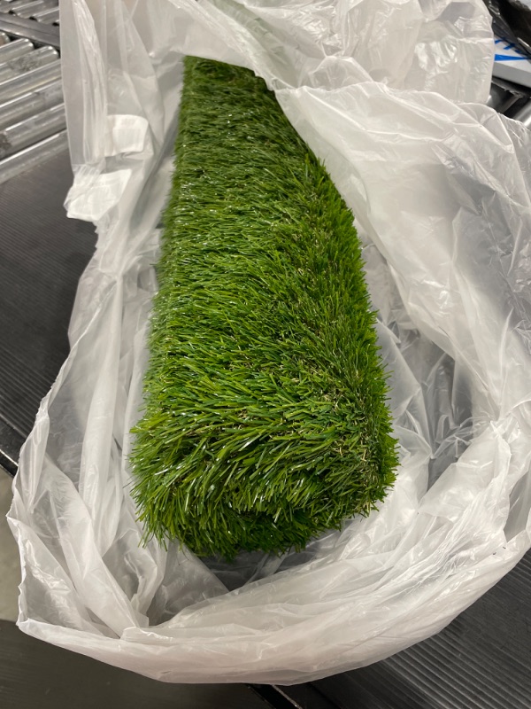 Photo 1 of Green  ArtIFICIAL ROLL FOR OUTDOORS