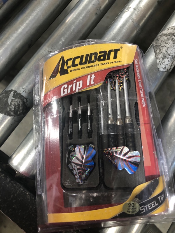 Photo 2 of Accudart Grip-It Set - Steel Tips