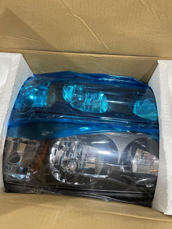 Photo 3 of AUTOSAVER88 Headlight Assembly and Fog Light Set Compatible with 2000-2005 Chevy Impala (Bundle product)