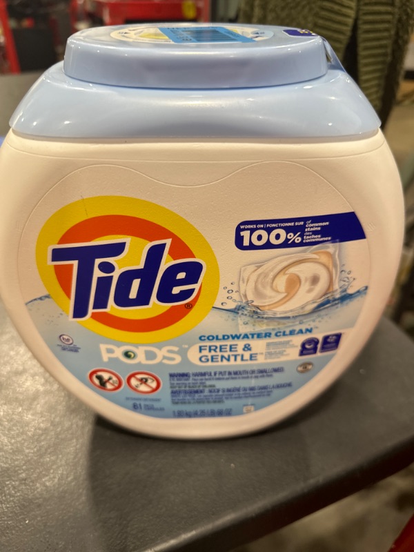 Photo 2 of Tide Pods Detergent, Free & Gentle - 81 pacs, 1.67 kg