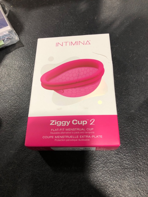 Photo 2 of Intimina Ziggy Cup 2 - Extra-Thin Reusable Menstrual Disc, Period Cup, Disposable Menstrual Cup, with Flat-fit Design, Period Disc, Menstrual Cups Ring, Period Products (Size B) 1 Count (Pack of 1)