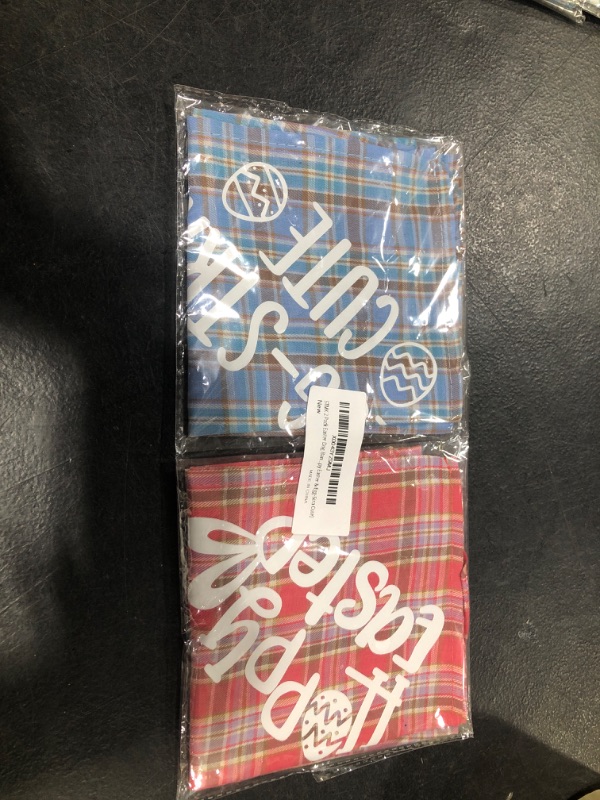 Photo 1 of 2 PACK DOG EASTER BANNER TIE