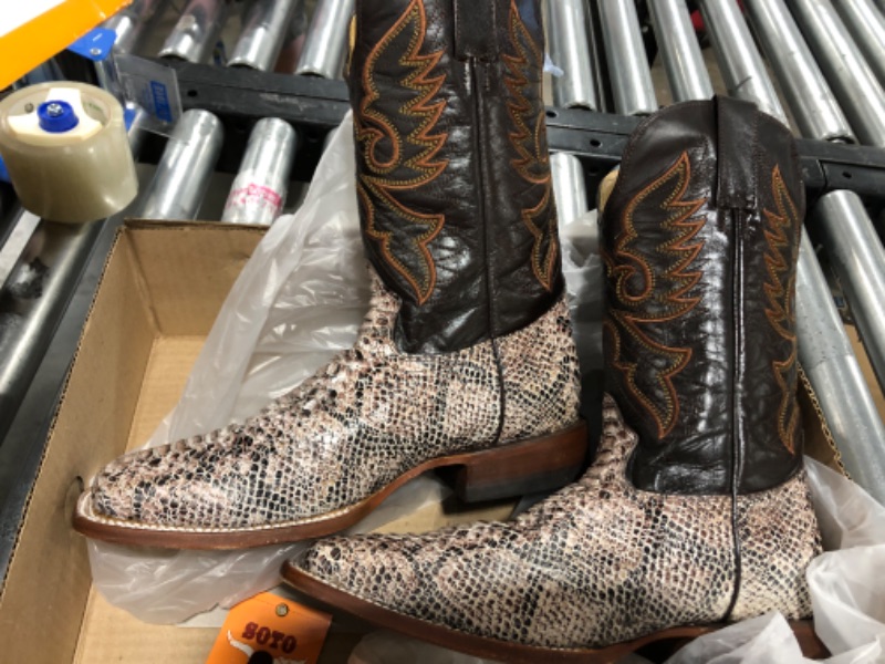 Photo 1 of Soto Boots Men's Python Print Square Toe Cowboy Boots H8004 9.5 White