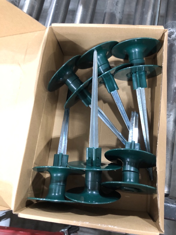 Photo 1 of Hose Guide Garden Hose Set of 6 with Ground Spike Plastic Hose Pulley H 24.5 x D 9 cm Green
