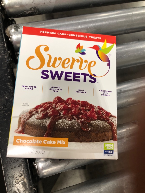 Photo 2 of Swerve Sweets, Chocolate Cake Mix, 10.6 ounces Chocolate Cake Mix 10.6 Ounce (Pack of 1) EXP-SEP-21/2024