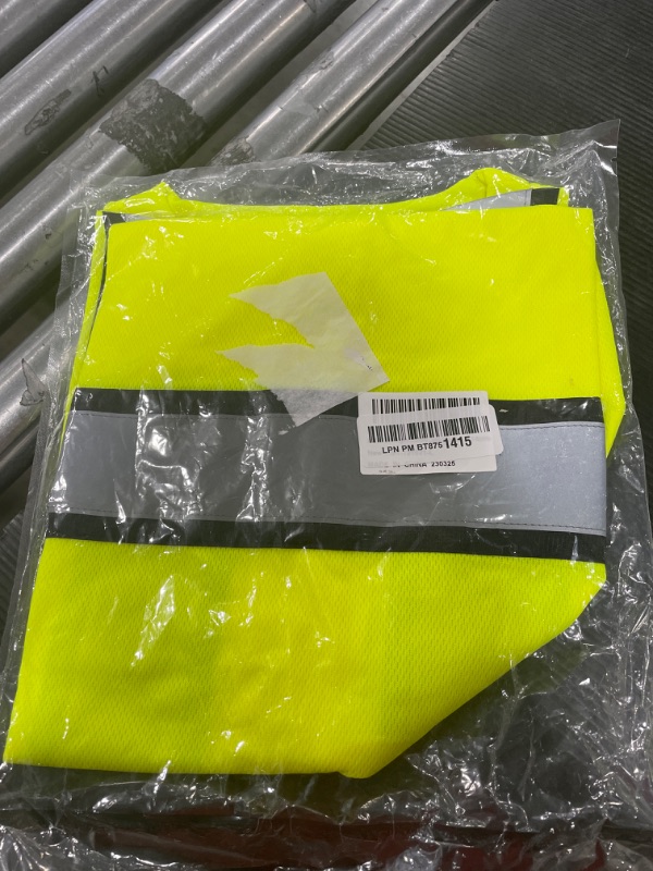 Photo 1 of HIGH VISIBILITY WORK TSHIRT 