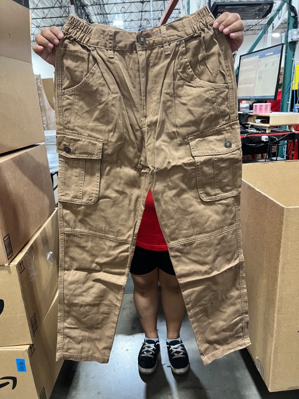 Photo 1 of Men's Cargo pants Size 28w 30l 