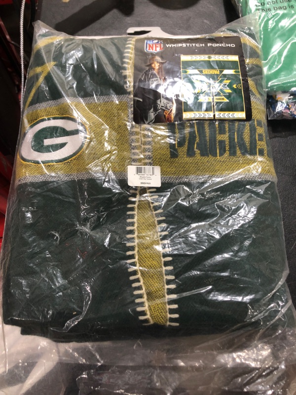 Photo 2 of  Green Bay PackersTeam Whipstitch Poncho
