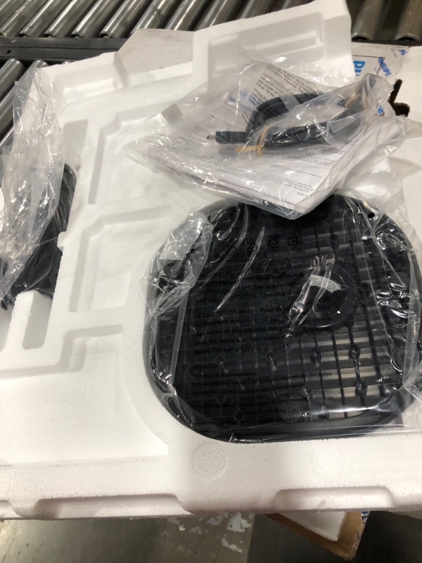 Photo 1 of PHILIPS Computer Monitors 22 inch Class Thin Full HD (1920 x 1080) 75Hz Monitor, VESA, HDMI & VGA Port, 4 Year Advance Replacement Warranty, 221V8LN 22" Class Full HD | VA | 75Hz