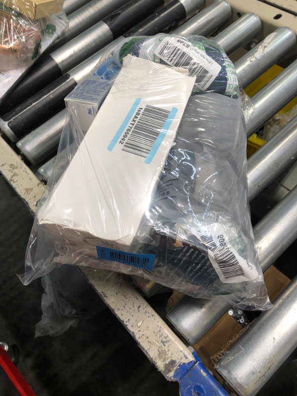 Photo 1 of  **BUNDLED BAG OF ITEMS - NO RETURNS - FINALE SALE**