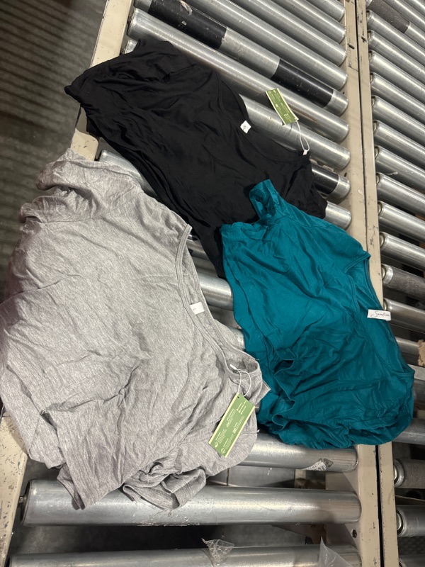 Photo 1 of Large grey/black/ aqua womans t-shirt