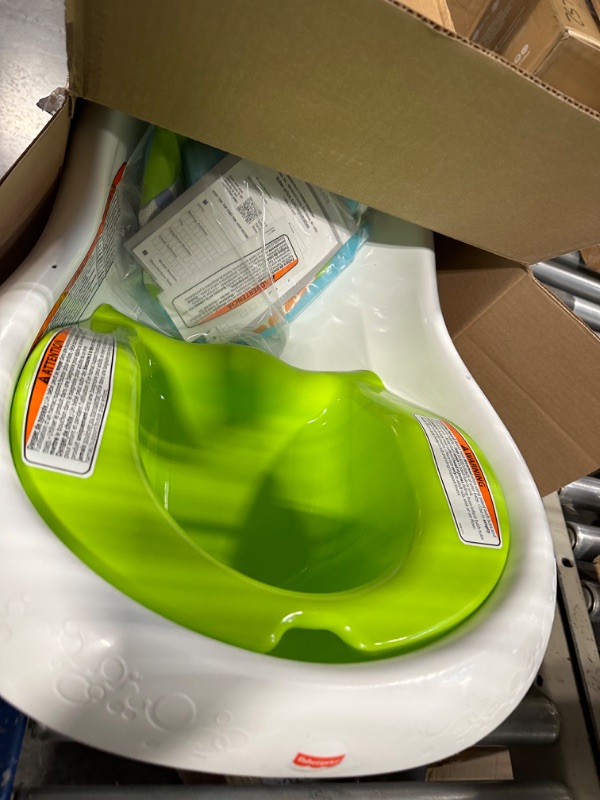 Photo 1 of Fisher-Price Baby Bath Tub, 4-in-1 Newborn to Toddler Tub with Infant Seat Bath Toys and Sling ‘n Seat Tub, Green Green - Frustration Free Package