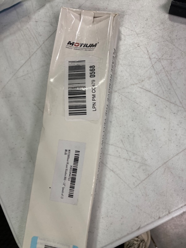 Photo 1 of MOTIUM Rear Wiper Blades R05-12" (pack of 1) 12" rear