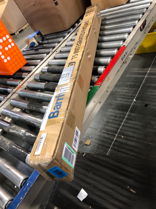 Photo 1 of 6 Pack Barrina LED T5 Integrated Single Fixture, 4FT, 2200lm, 3000K (Warm White), 20W, Utility Shop Light, Ceiling and Under Cabinet Light, ETL Listed, Grow Light with Built-in ON/Off Switch