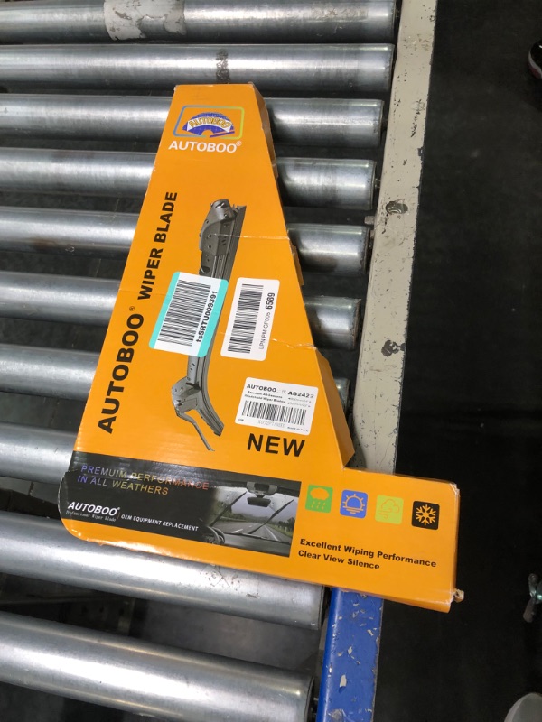 Photo 1 of AUTOBOO OEM Quality 24" + 22" Premium All-Seasons Durable Stable And Quiet Windshield Wiper Blades 2 Pack (pair for front windshield) 24" + 22"(Pair for Front Windshield)