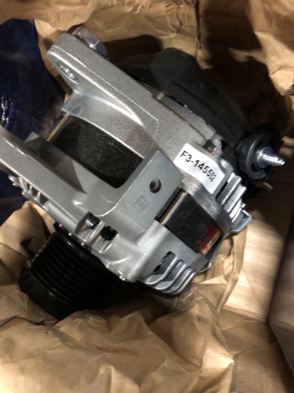 Photo 4 of Denso 210-0655 Alternator