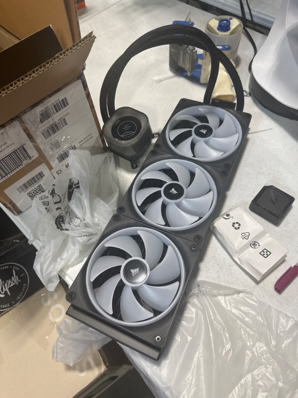 Photo 4 of CORSAIR iCUE Link H170i LCD Liquid CPU Cooler - 420mm AIO - QX140 RGB Fans - 2.1” IPS LCD Screen - Fits Intel LGA 1700, AMD AM5 - iCUE Link System Hub Included - Black