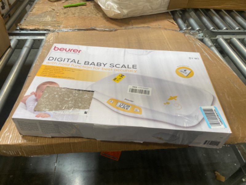 Photo 1 of Beurer BY80 Digital Baby Scale, Infant Scale for Weighing in Pounds, Ounces, or Kilograms up to 44 lbs, Newborn Scale with Hold Function, Pet Scale for Cats and Dogs