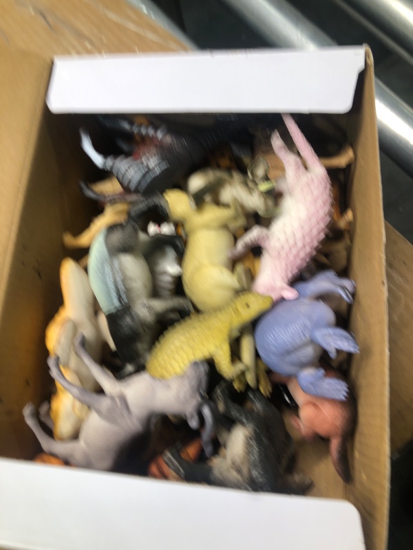 Photo 1 of Animals Figure, 25 Piece Realistic Animals Toys Set(4 inch), Jungle Wild Vinyl Plastic Animal Learning Toys for Boys Girls Kids Toddlers Forest Animals Toys Party Favors Playset