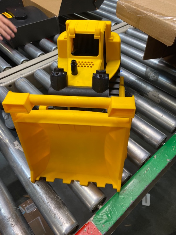 Photo 1 of Cat® Construction Tough Rigs Toy Bulldozer