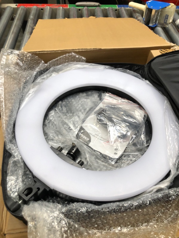 Photo 3 of ***** DAMAGED BATTERY ******
EMART 18-inch Ring Light with Stand, 65W Big Adjustable 3200-5500K LED Ringlight with Ultra-wide Lighting Area for Camera Photography, YouTube Videos, Makeup, Kit: Phone Holder, Remote, Soft Tube
 
