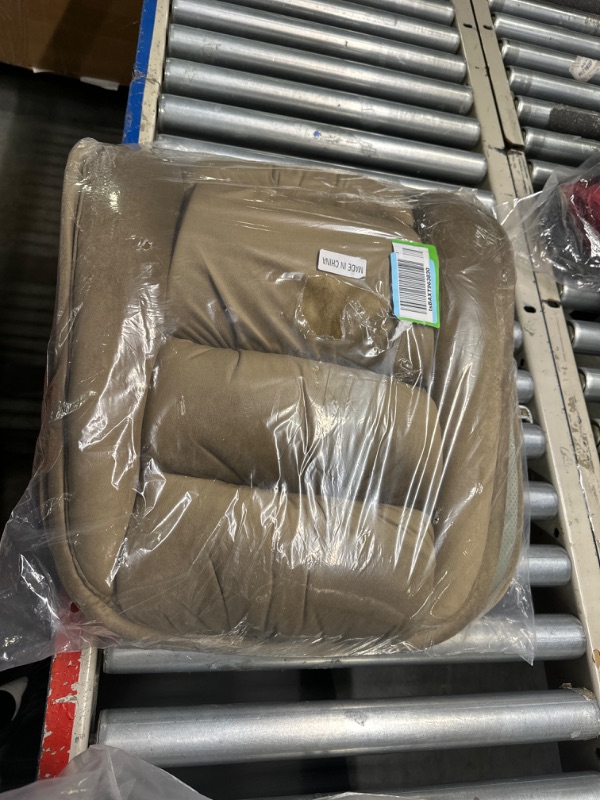 Photo 2 of 2 pc car seat cover (brown)