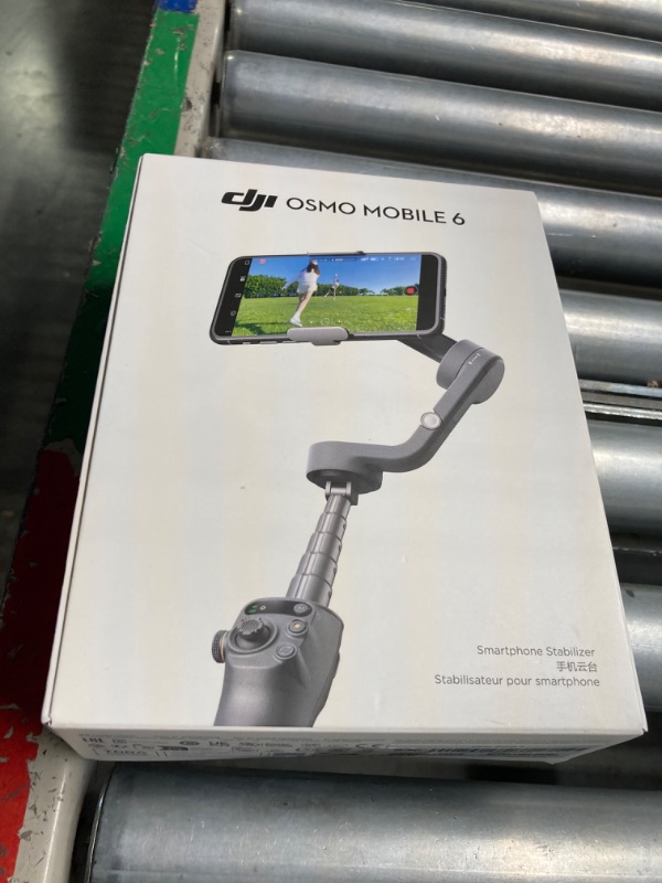 Photo 2 of DJI Osmo Mobile 6 Smartphone Gimbal