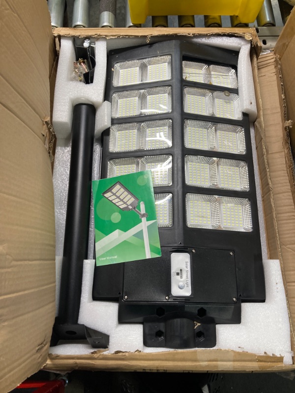 Photo 3 of Gefolly 2800W Solar Street Light Outdoor, Wide Angle 298000LM Commercial Parking Lot Light Dusk to Dawn 6500K Solar Flood Light IP67 Solar Lamp