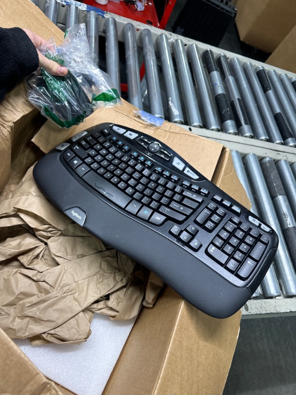 Photo 2 of Logitech MK550 Wireless Wave K350 Keyboard and Mouse Combo — Includes Keyboard and Mouse, Long Battery Life, Ergonomic Wave Design with Wireless Mouse (with Mouse)