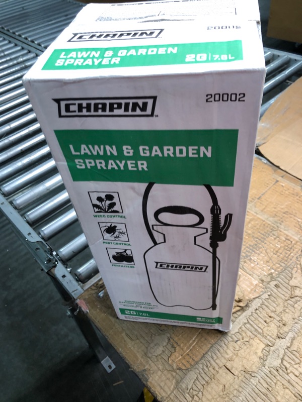 Photo 2 of CHAPIN 20002 2 Gallon Lawn, Sprayer, Translucent White 2 Gallon Sprayer Sprayer