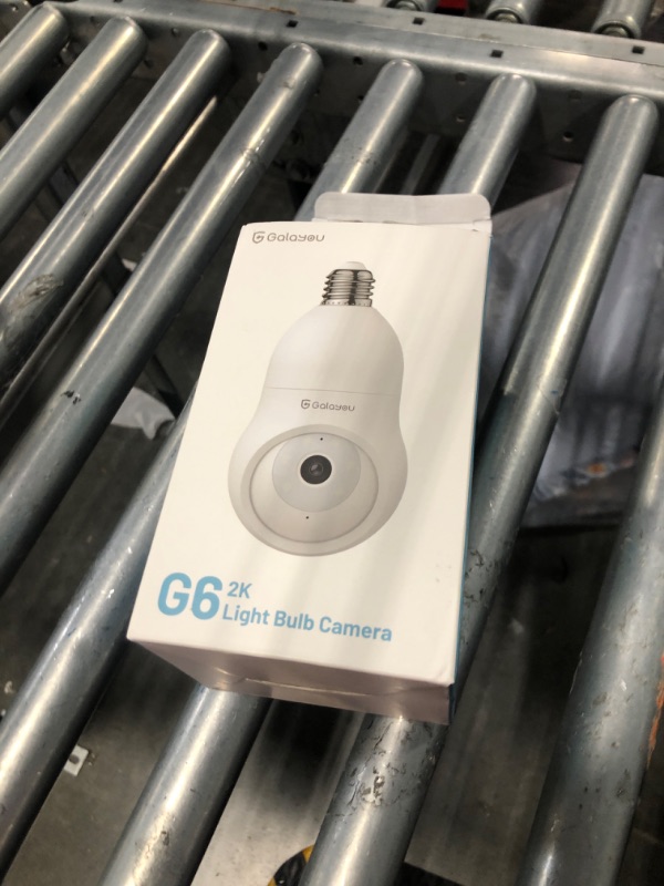 Photo 2 of ***NOT FUNCTIONAL***SELLING AS PARTS****
GALAYOU 360 Light Bulb Security Camera - Socket Wireless for Home Recording Indoor&Outdoor, WiFi Lightbulb Video Surveillance with 2K Resolution, Motion Tracking,Works Alexa
