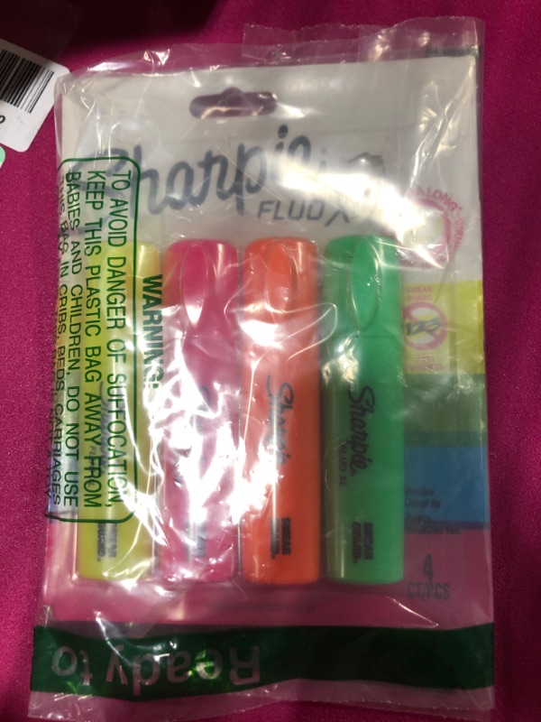 Photo 2 of Sharpie Fluo XL Highlighter, Chisel Tip - Assorted Colours, Pack of 4 Assorted Colours 1 Count (Pack of 4)