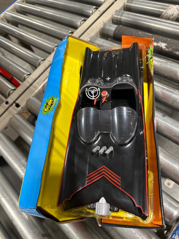 Photo 1 of Batmobile (DC Retro - Batman 66) 6" Figure