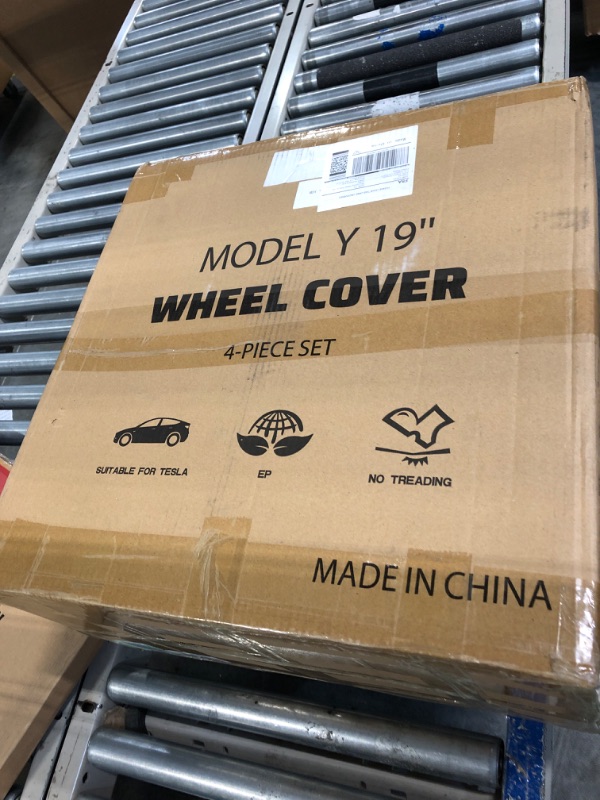 Photo 1 of LOZUZ Wheel Cover for Tesla Model Y Wheel Cover Hubcap 19 ''Compatible with Model Y 2021-2023 Wheel Replacement Hub Caps ABS Cap Set of 4 Matte Black Wheel Cover(OEM Style Matt Black) (570-YUAN) OEM Style Matt Black Model Y Wheel Cover