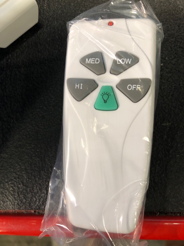 Photo 1 of Ceiling Fan Remote Control Replacement, Universal Remote for Harbor Breeze Hampton Bay Hunter, Replace 2AAZPFAN53T L3HFAN11T FAN-11T L3HFAN35T1 FAN-35T KUJCE9103 CHQ8BT7030T CHQ7030T UC7030T FAN-53T 53T Fan Remote